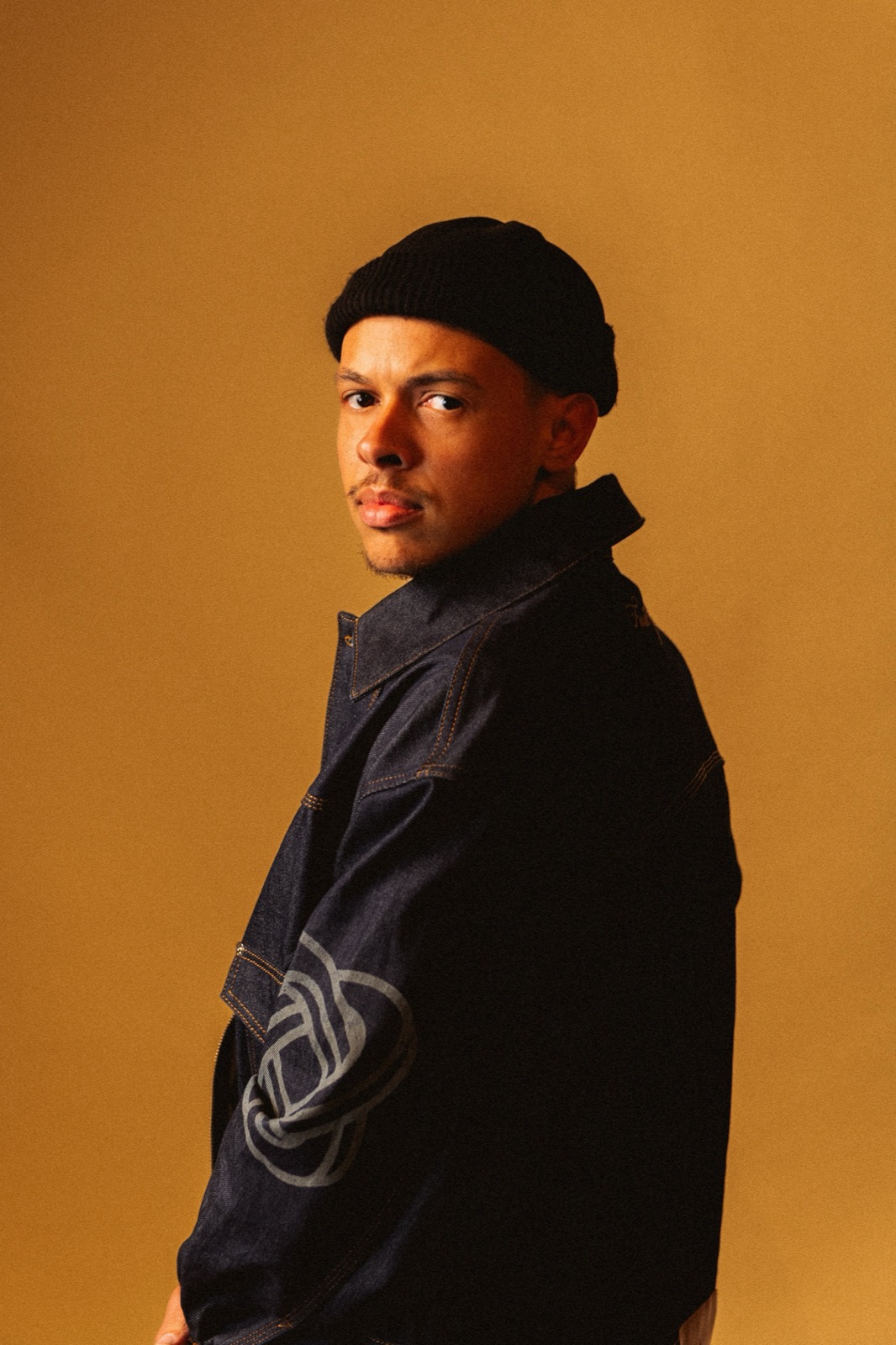 Maik — Profil